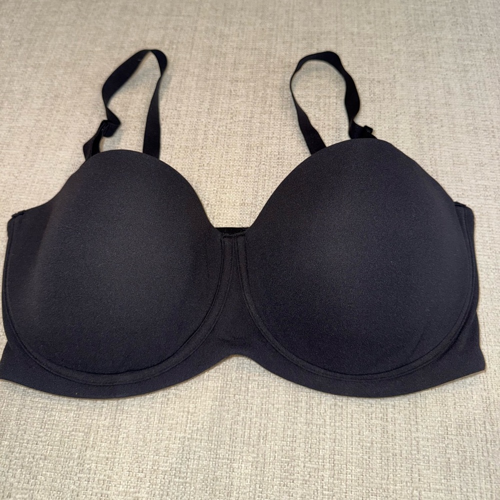 SKIMS Fits Everybody Strapless Bra